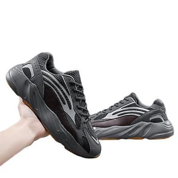 Sportskor som andas Trendiga skor för män 701 gray increased 44
