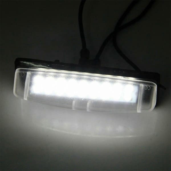 4x for Lexus Is300 Is200 Ls430 LED-skiltlys Lamper Direkte Passform Hvit Transparent