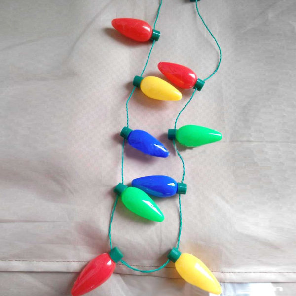Festival Halsband LED Ljus Plast Ficklampa Lysande Julgransfest Glödlamp Halsband För Vuxna