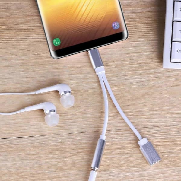 USB-C – USB-C + 3,5 mm äänisovitin, kuuloke- ja lataussovitin SL