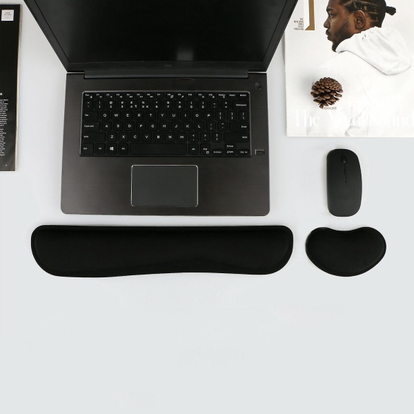 Tangentbords handledsstöd i memory foam och musmatta med handledsstöd