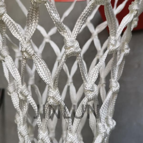 [LCS] Utomhus basketnät, kraftigt, 12 ringar, tävlingsstandard