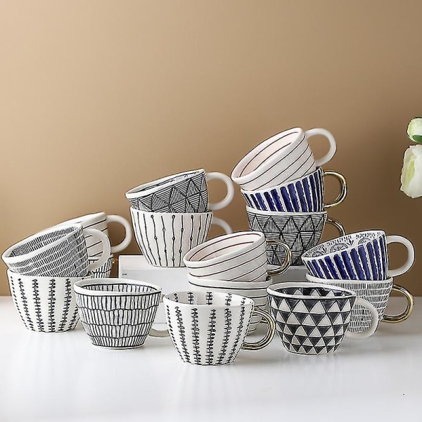 Stil 7 keramiske krus med gullhåndtak, håndlagde kaffekopper form
