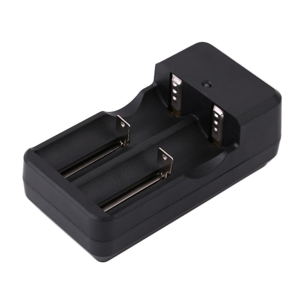 2 stk. 26650 3.7v 8800mah Genopladeligt Li-ion Batteri + Oplader Fo