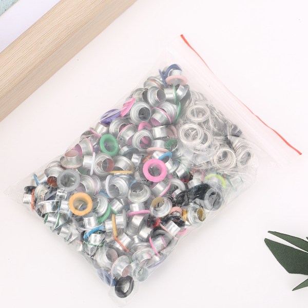200 Sæt Blandede Farvede Metal Hul Øjer Læder Håndværk Scrapbooking Kort Øjer 6MM