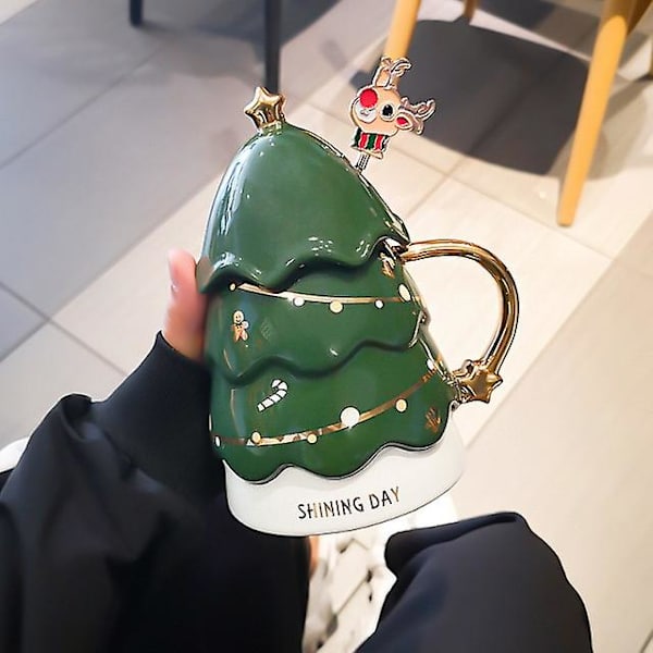3D Juletræskrus Kreativ Keramisk Stor Kapacitet Mælk Kaffekop Med Låg Ske Ven Gave til Barn Julegave Glad green