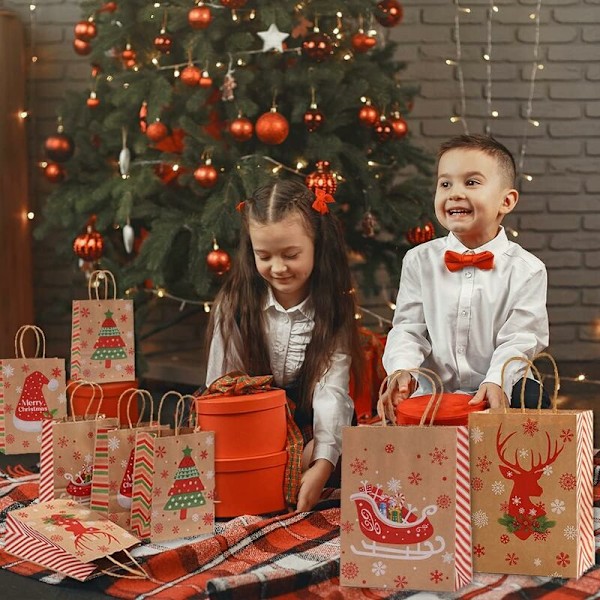 Julegavepose, 12 stk Kraftpapirposer med Håndtak, Store Julepapirposer, 3 Forskjellige Størrelser Gaveposer Godteposer Bursdag til Jul