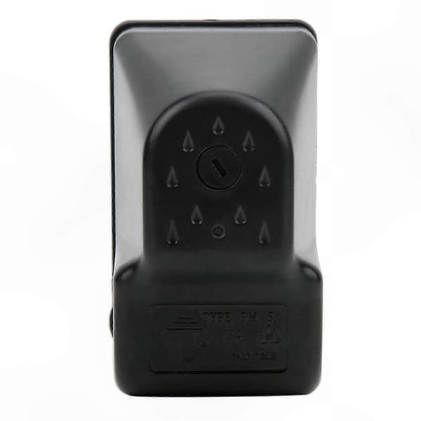 Automatisk vandpumpetrykregulator med displayskifter