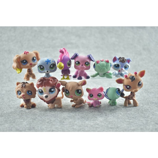 24 kpl Littlest Pet Shop Suuri Paketti Lemmikkieläimiä LPS Koirat Kissat Apina Karhut Leijonat Leikki