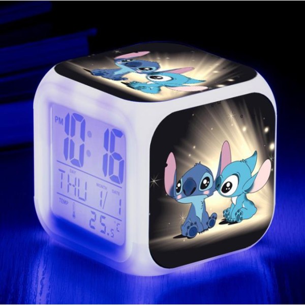 Stitch Digital Väckarklocka med 7 Färgväxlande Nattlampa D