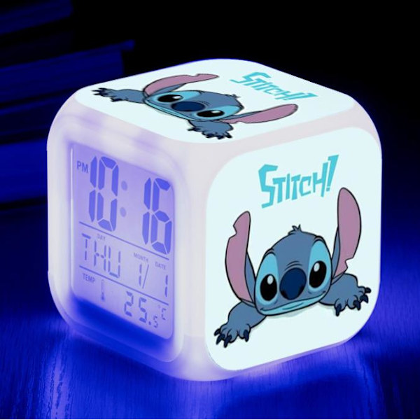 Stitch digitaalinen herätyskello, 7 värin vaihtuva yövalokello C
