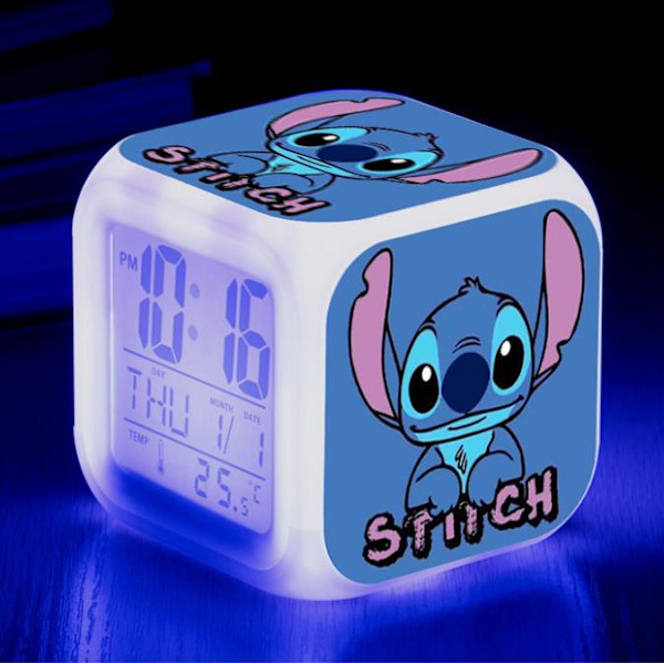Stitch digitaalinen herätyskello, 7 värin vaihtuva yövalokello A
