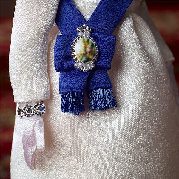 Elizabeth II Drottning Docka Ornament Dekor Barn Jubileumspresenter