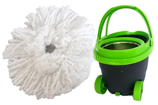 360° roterende moppesett med bøtte på hjul, 2 mikrofiberputer, justerbart håndtak