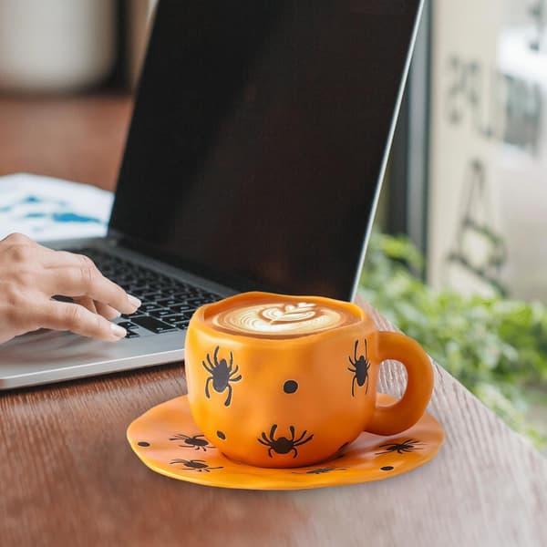 Halloween Kaffemugg 320ml Keramik Spöklik Spindelstil med Fat