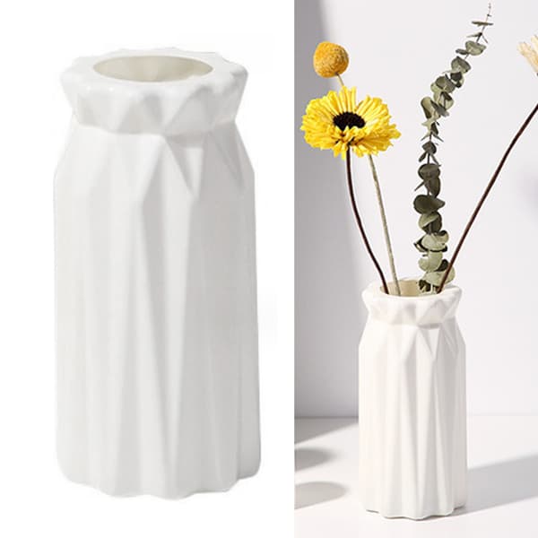 Nordisk Blomvas, D-typ, Vit, Simulerad Dekoration för Vardagsrum Matsal