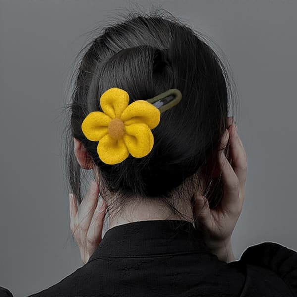Hårklype med stor blomst for høst og vinter, elegant hodeplagg for sommerdamer og kvinner Yellow