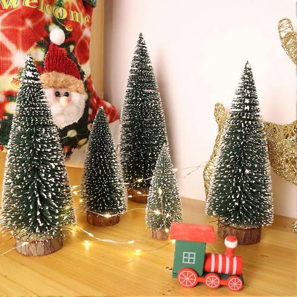 Mini Julgran Små Tallar på Träbas Hem Skrivbordsdekoration Green