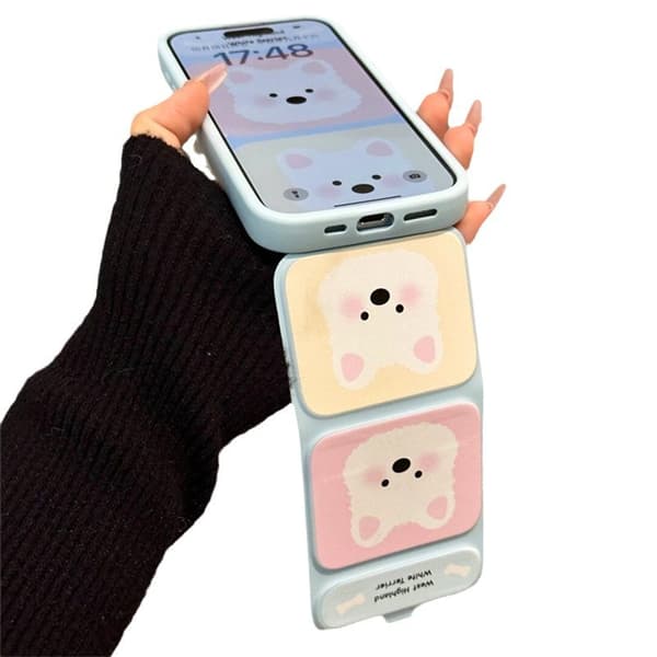 Nytt vikbart stativfodral för iPhone med en tecknad \"rouge\" West Highland Terrier-design. iPhone16