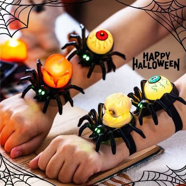 Halloween Edderkoppeformet Lysende Armbånd Rekvisit/Dekoration – Børnekostume Tilbehør & Festpynt (4 stk.)