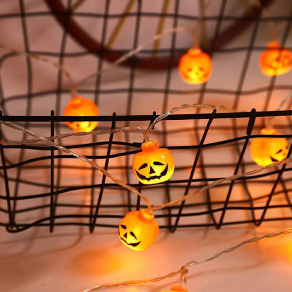 Halloween-kurpitsaketjuvalot noidanhatulla, LED 16.4FT 8 tilaa ajastimella 3D vedenkestävä oranssi kurpitsa 2.8cm small 6m 40mm light