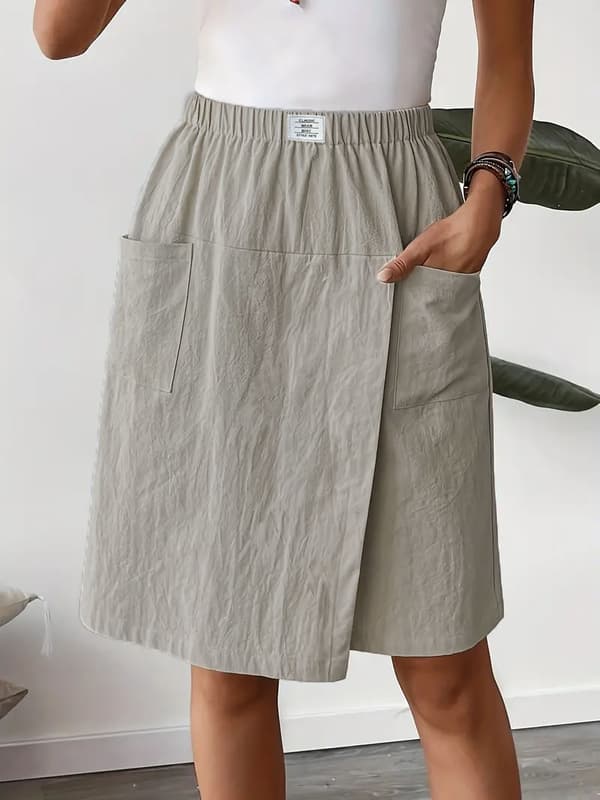 2026 Nye afslappede lommeskorts til kvinder (shorts-nederdel) Ivory White M