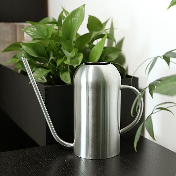 Vandkande i rustfrit stål - 1,5L metalkande med lang tud for at forhindre spild, perfekt til indendørs og udendørs planter Silver