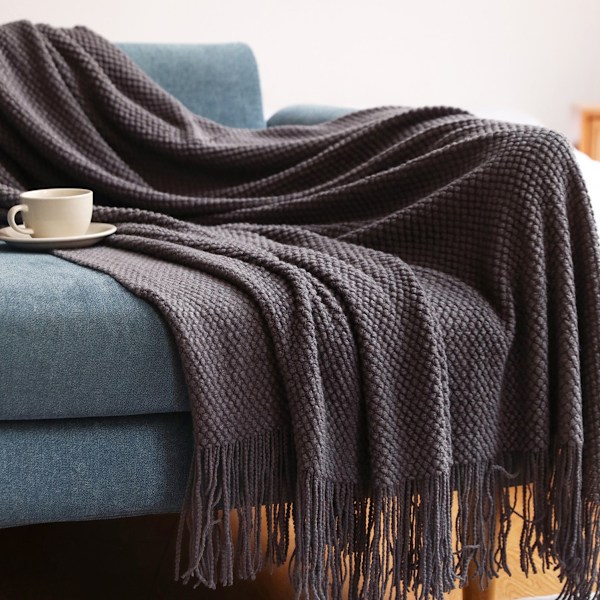 Akryl Strikket Tæppe, Let og Blødt Hyggeligt Dekorativt Vævet Tæppe med Frynser til Rejser, Sofa, Seng, Sofa, 51x67 Tommer soot