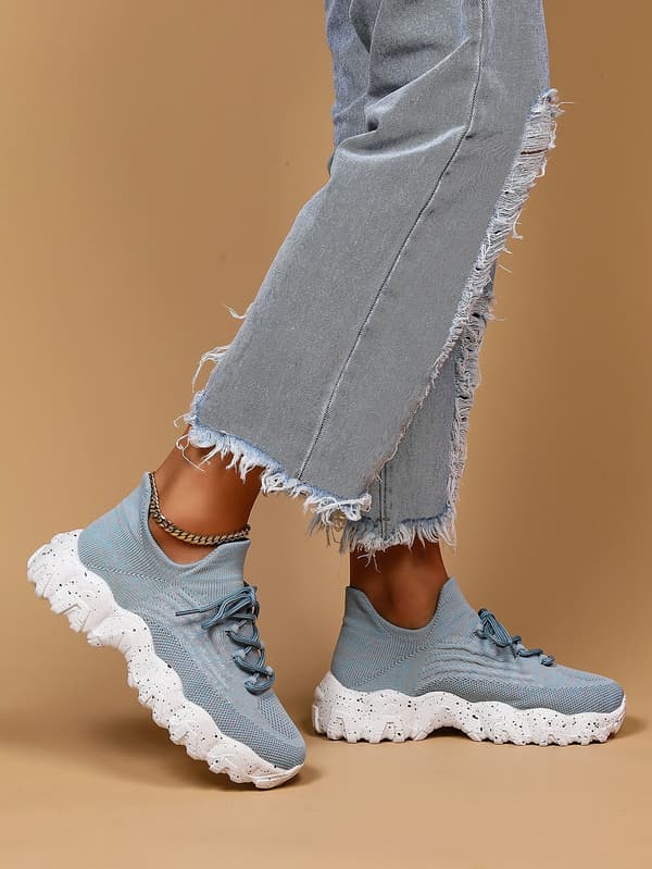 Plus-Size Atletiksko til Kvinder: Åndbare Flyknit Sokke-Stil Slip-Ons Sky blue 41