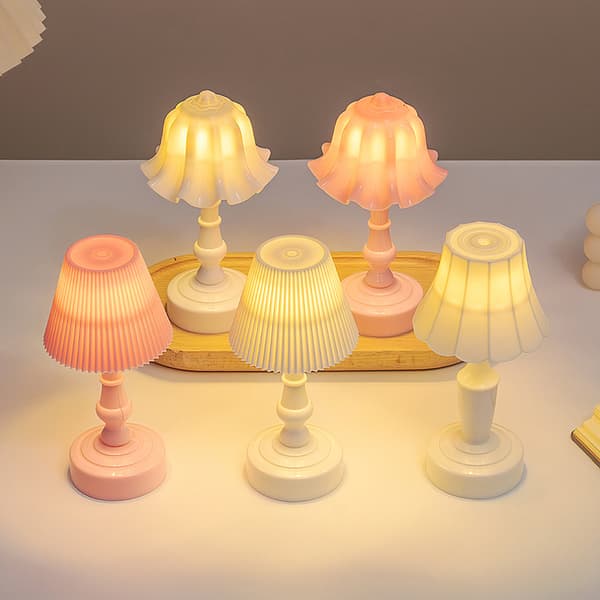 1:12 Dukkehus Miniature Blomsterknop Bordlampe Natlys Møbler A2