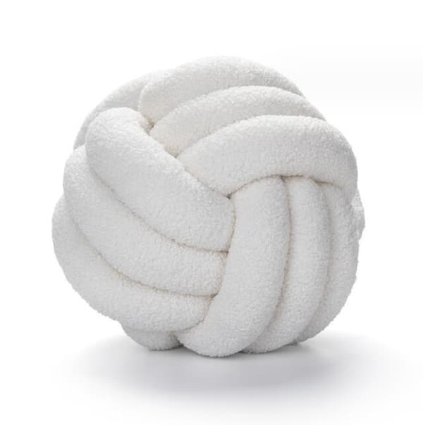 Handstickad knuten bollkudde i lammsull, vit White 28CM