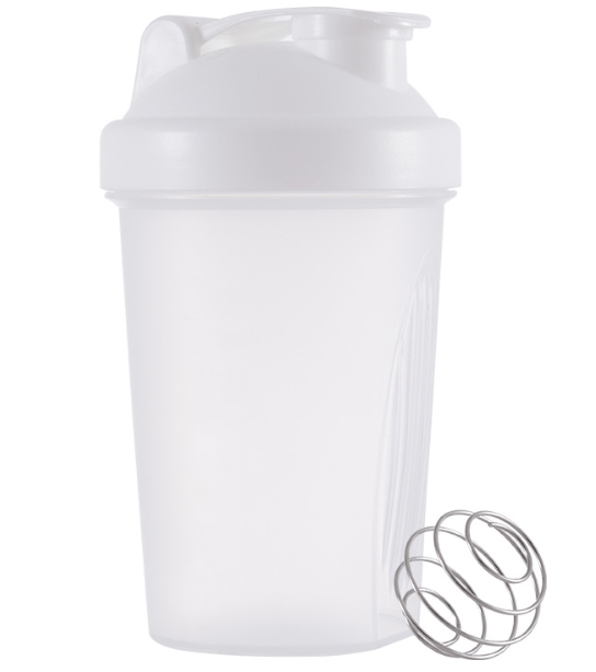 Kaksi shaker-pulloa sekoituskuulilla, proteiinishaker-pullot valkoinen white