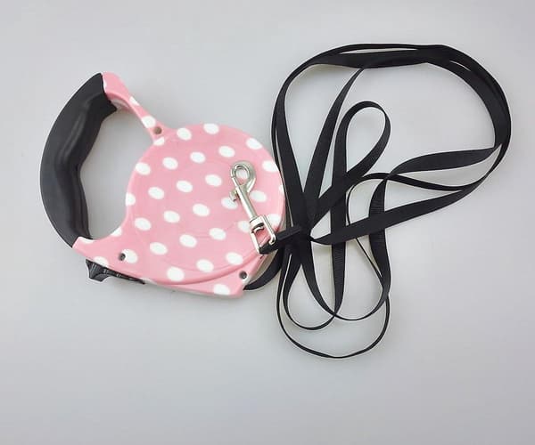 Uttrekkbart hundebånd - 5 meter langt bånd for hunder og katter (Rosa)