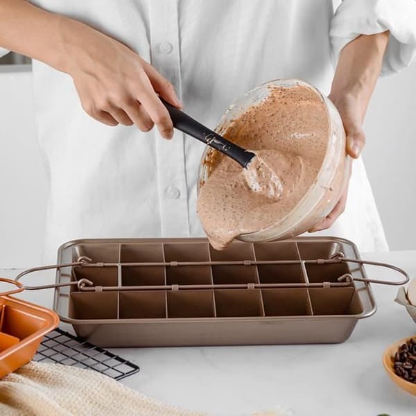 Gratinform - HELLOVE - Firkantet brødform - Rustfrit stål - 18 hulrum - Non-stick