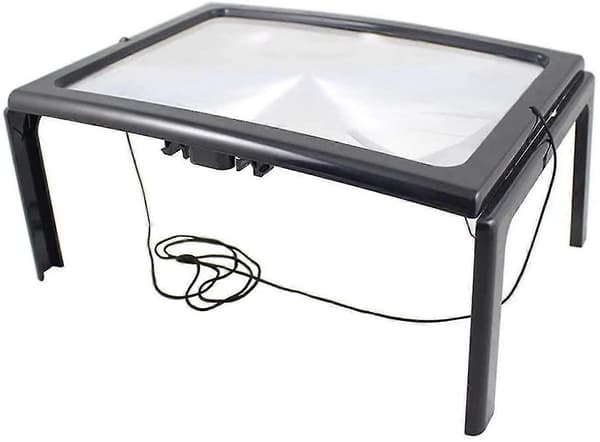 Stor A4 Læsemagnifier med 4 LED-lys, Håndfri Foldbart Bordstativ, 3x Forstørrelsesglas i Fuld Sidestørrelse