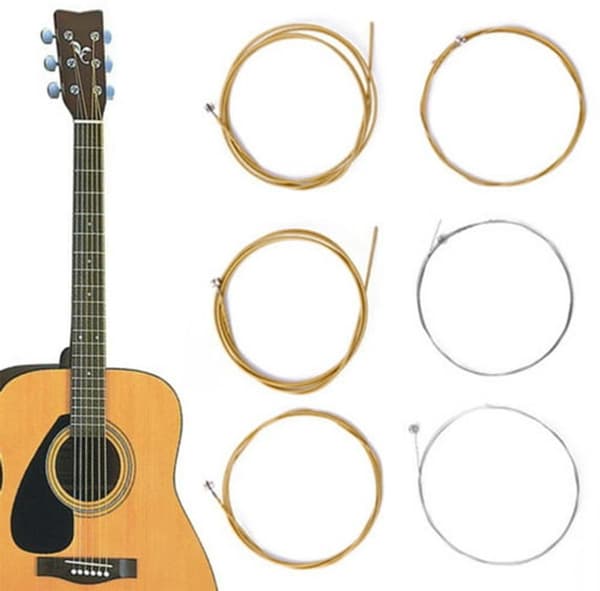 Gitarrsträngar - 6 Strängar - Rostbeständiga och Hållbara - Klar Ton - Akustiska Gitarrsträngar - Stålsträngar för Akustisk Gitarr (Kopparsträngar)
