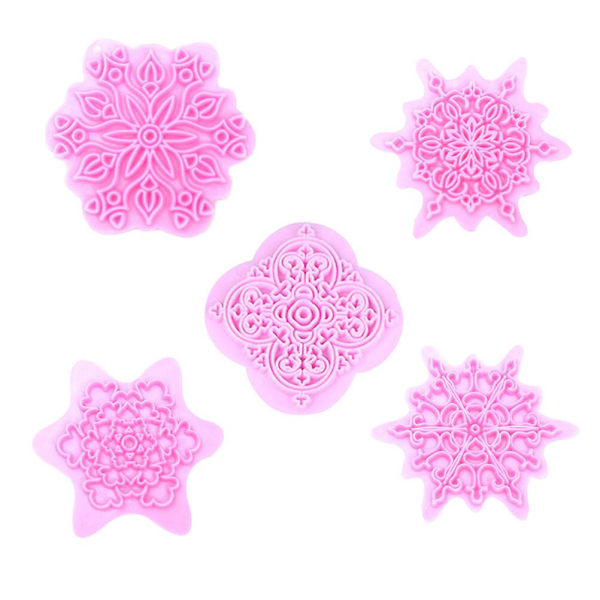 5pcs Christmas Lace Press Biscuit Mold Snowflake Embosser Cookie Cutter Bakeware Pastry Decoration Tool (pink)Pink