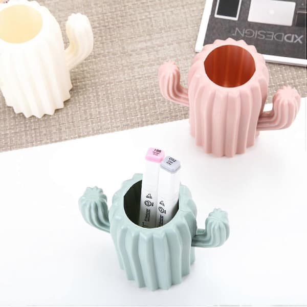 1 pc Cactus Shaped Pen Holder Cute Desk Pen Holder Desk Organizer, Makeup Brush Holder (White)