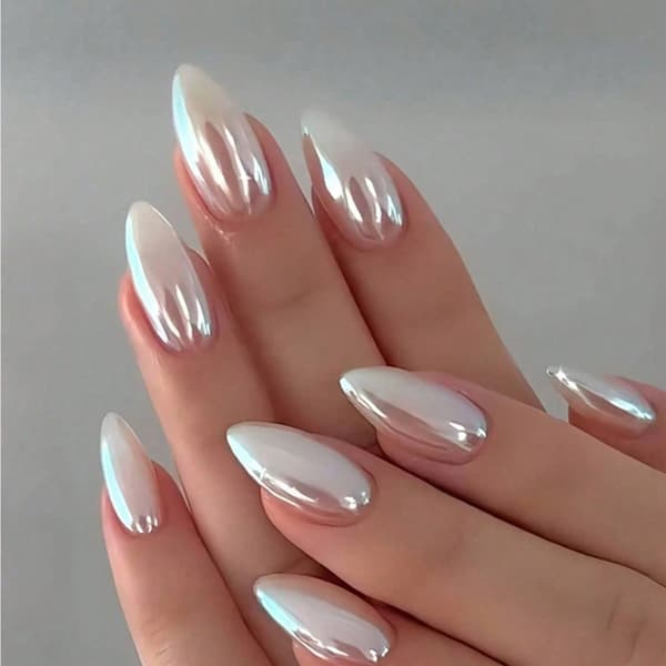 30 Pieces Light White Cat Eye Nails Almond Shaped False Nails