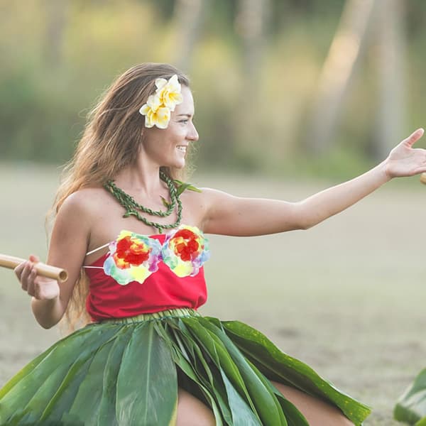 5 stk. Hula Bikini Topper Kostyme Hawaii Hibiskusblomst for kvinner