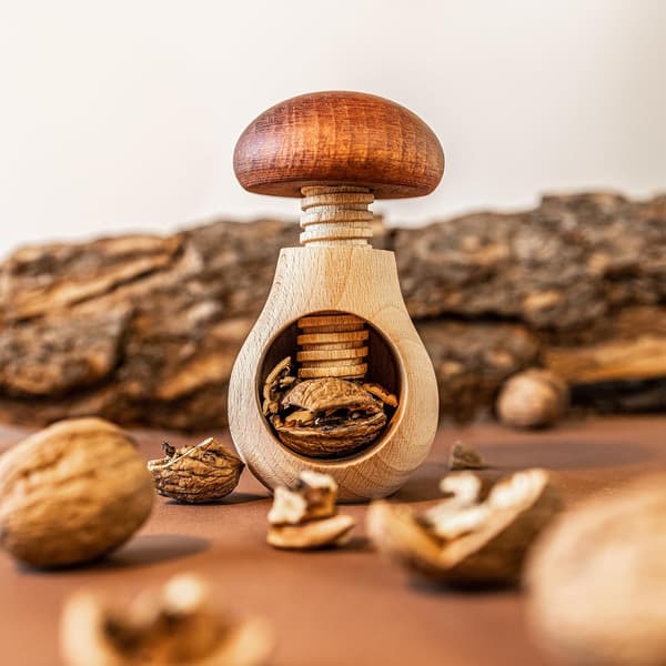 Creative Home Wooden Nutcracker | Manual Nutcracker for the Kitchen | 10 x 6 cm | Mushroom Shape | Natural Beech