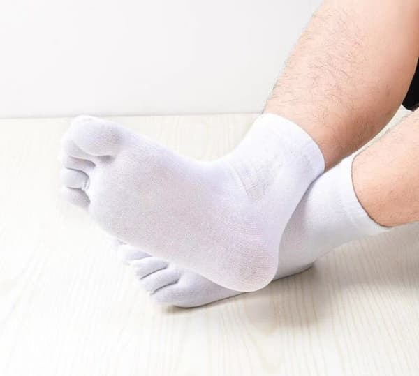 Light Grey Autumn Winter Cotton Adult Five Finger Socks Men Thick