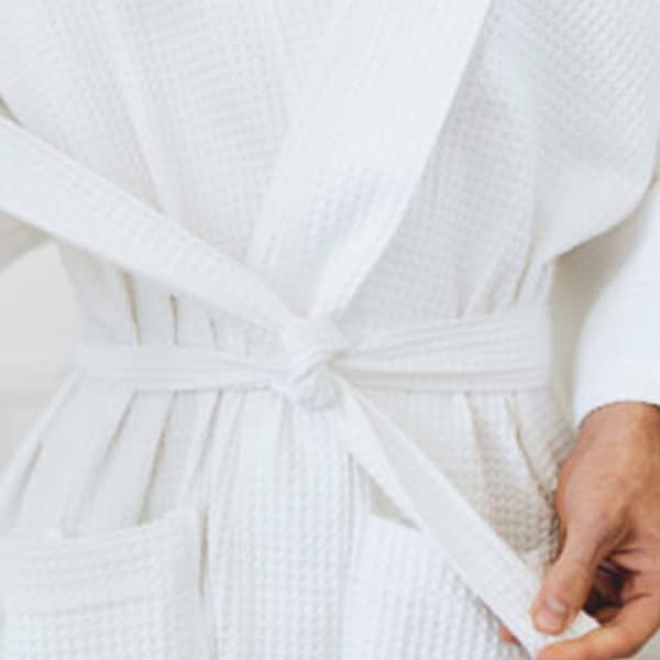 2XL180-220 kg Vita Fire Årstider Pendling Pyjamas for Menn og Kvinner