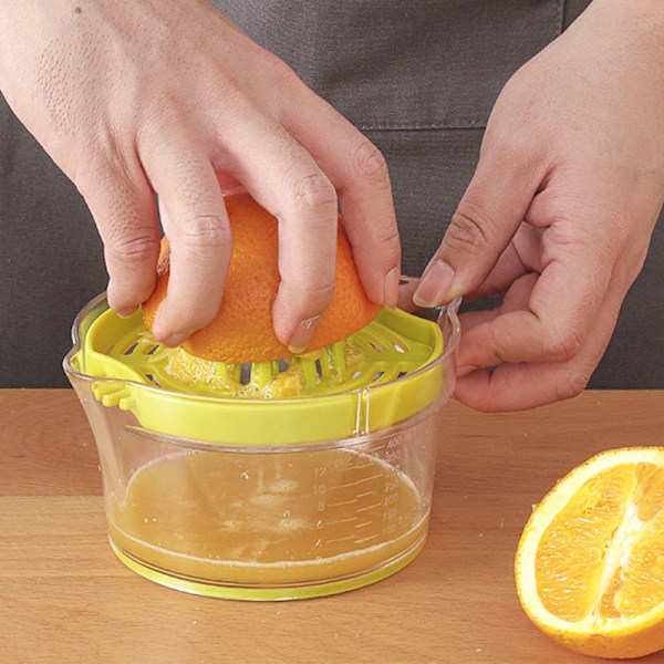 Ergonomisk citruspress med lågt underhåll och portabel 620 ml kapacitet, enkel att pressa manuellt