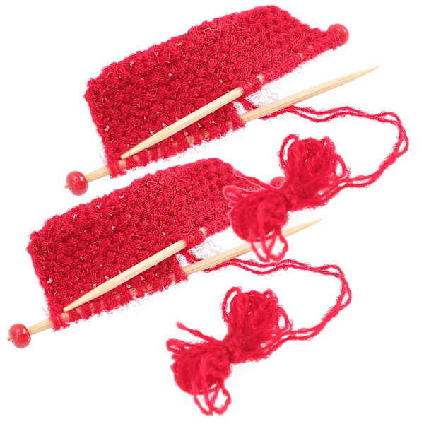 2 st Simulerings Stickad Tröja Prop Miniatyr Stickad Tröja Mini Hus Tillbehör Röd 6x2cm Red 6x2cm