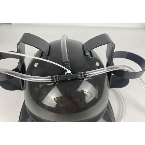 Beer Helmet - Adjustable Can Holder Hat Drinking Topper - Beer Soda Straw - Party Fun Drinking 1pc Random Color