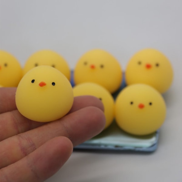 Squeeze Vent Ball Liten Gul Kyckling Söt Djur Långsamt Stigande Leksaker Stressboll