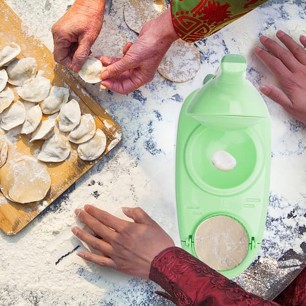 Pastakutterhjul i sinklegering med langt trehåndtak, Ravioli-stempelmaker, Press