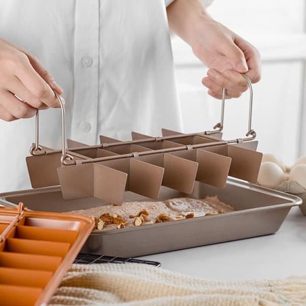 Gratinform - HELLOVE - Firkantet brødform - Rustfrit stål - 18 hulrum - Non-stick