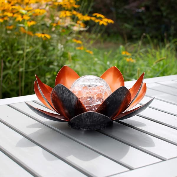 Lotus sollampa, Ø 27 cm, höjd 12 cm, metall, (bärnsten)